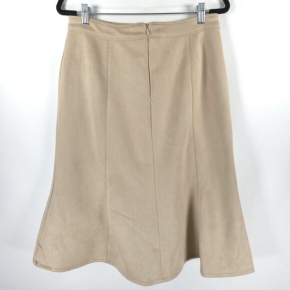 NWT ELIE. ELIE TAHARI FAUX SUEDE LEATHER Flare Hem Skirt ЕН341087 Size 10, 8 - Picture 2 of 5